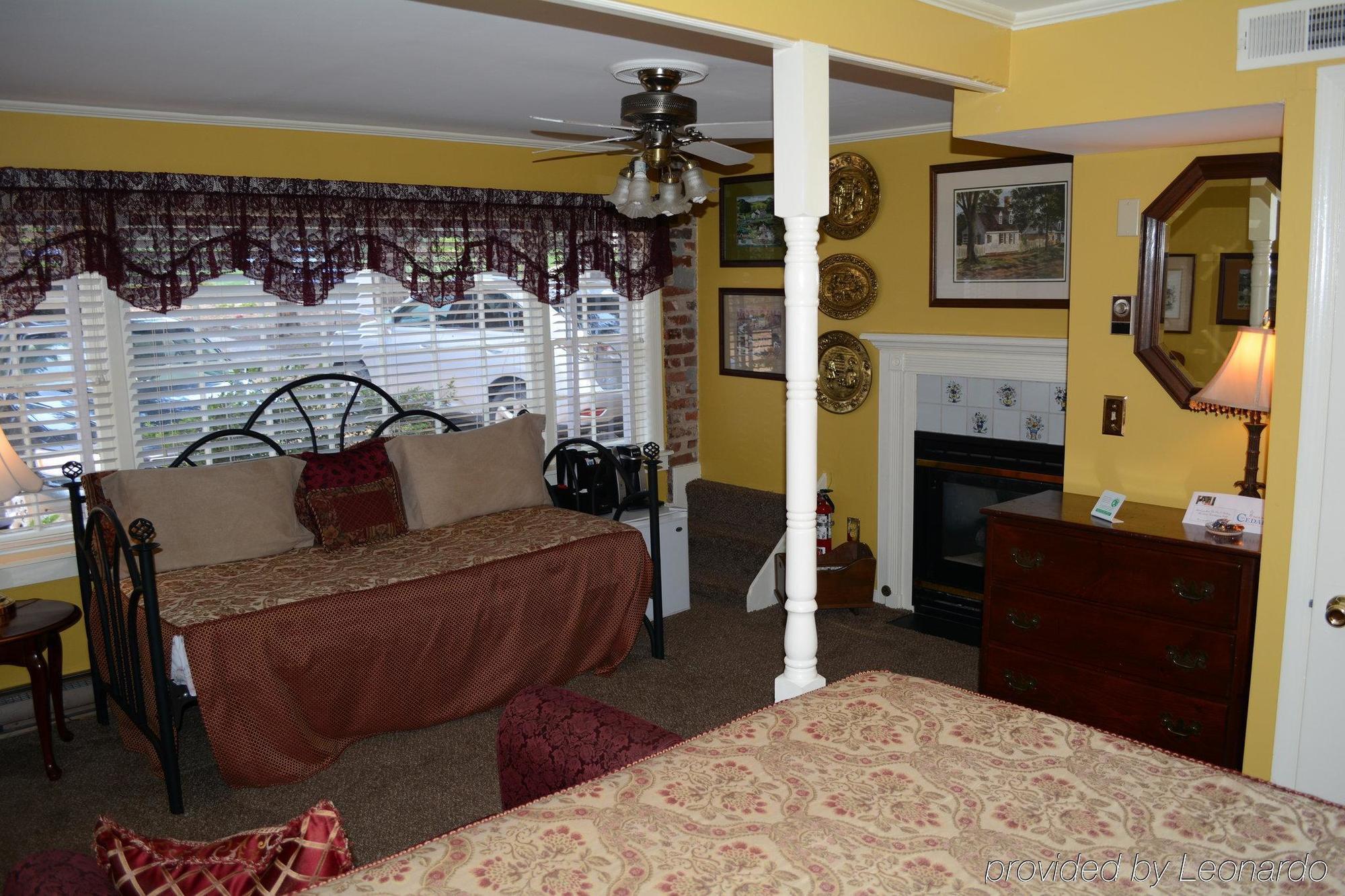 Cedars Of Williamsburg Bed & Breakfast Exterior foto